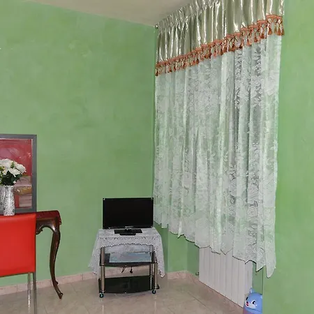 Milon 3*